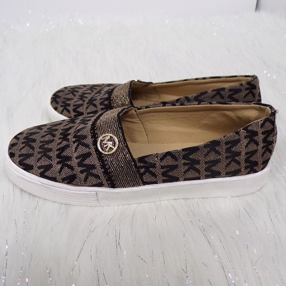 Michael Kors Other - Michael Kors Girls Heather Slip-on Loafers
